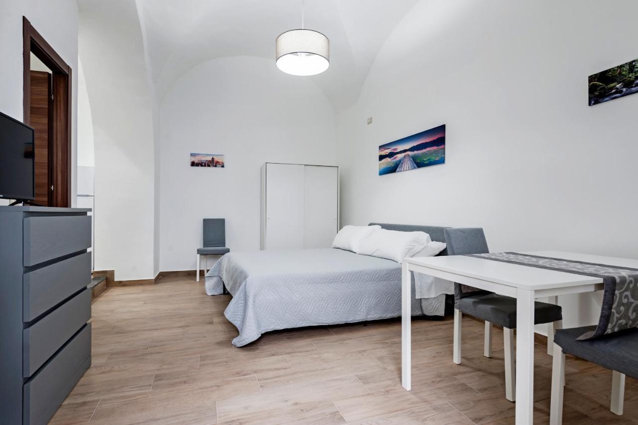 Trinita' 57 Apartments By Wonderful Italy Catania Exteriör bild