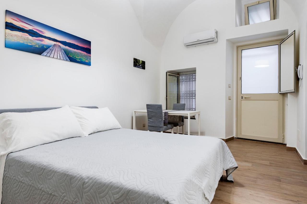 Trinita' 57 Apartments By Wonderful Italy Catania Exteriör bild