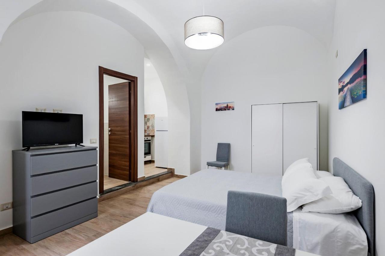 Trinita' 57 Apartments By Wonderful Italy Catania Exteriör bild